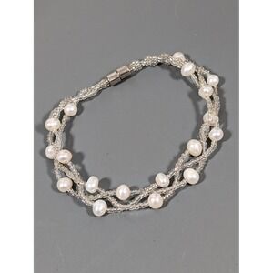 White Baroque Pearl Bead Bracelet Magnetic Clasp 7" Elegant‎